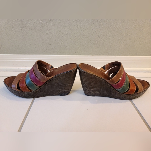 BORN MULTI COLOR STRAP LEATHER PLATFORM WEDGE 'LUMI' SLIDE SANDALS WOMEN'S SZ 10 - Picture 2 of 9
